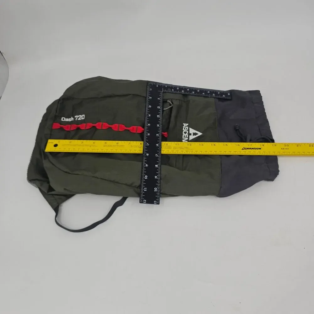 Ascent Dash 720 Outdoor Hiking Camping School Lightweight Backpack Green Gray